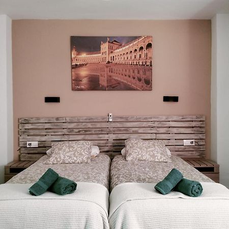 Loft Alameda De Hercules Sevilla Buitenkant foto