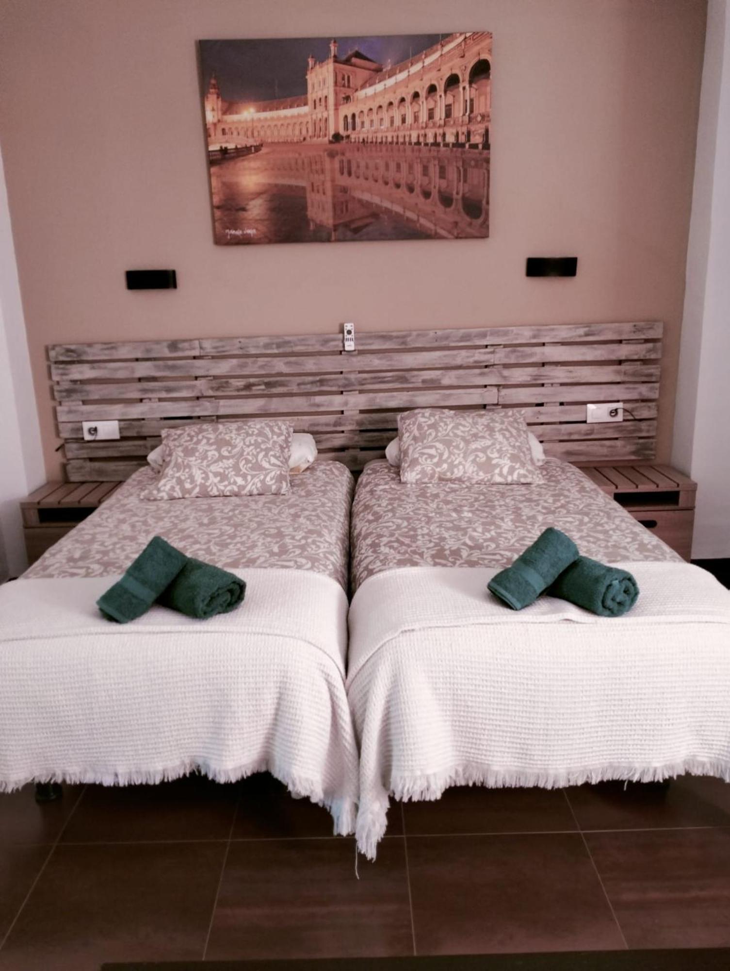 Loft Alameda De Hercules Sevilla Buitenkant foto